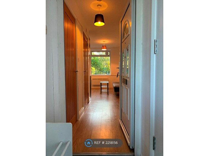 1 Bedroom Flat To Rent In Viceroy Court, Dunstable, LU6