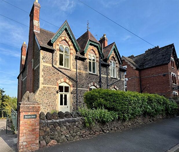 2 Bedroom Flat To Rent In Wells Road, Malvern, WR14