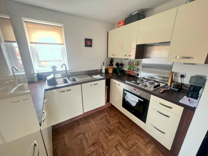 1 Bedroom Apartment To Rent In Tadpole Garden Village, SN25