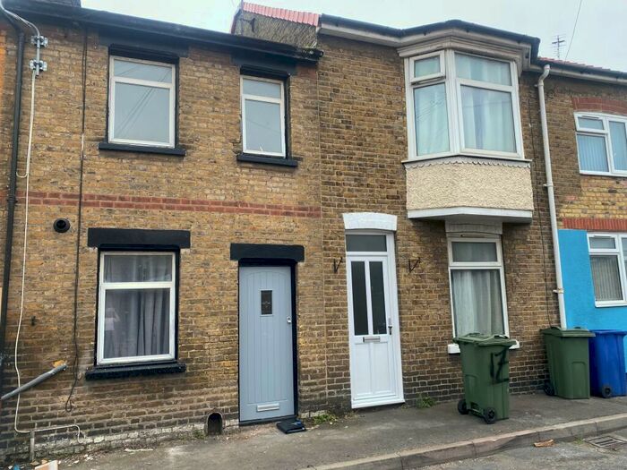 2 Bedroom House To Rent In Charles Street, Sheerness, ME12