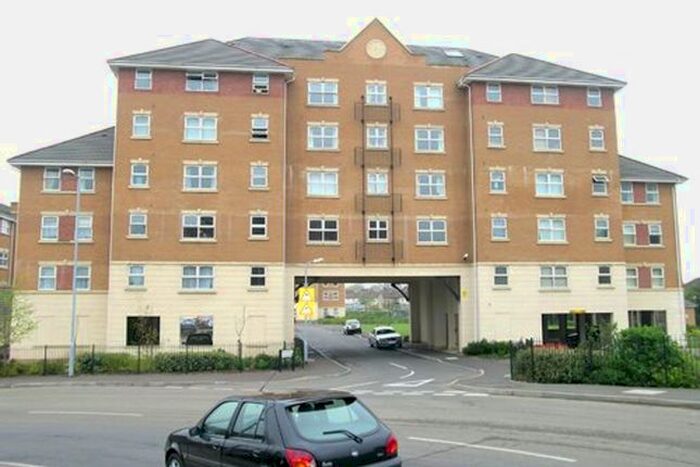 1 Bedroom Flat To Rent In Pickfords Gardens, Slough, SL1