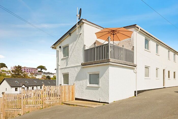 3 Bedroom Flat For Sale In Congl Feddw, Abersoch, Gwynedd, LL53