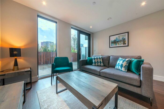 2 Bedroom Apartment To Rent In Leamouth Road, Orchard Wharf, London, E14