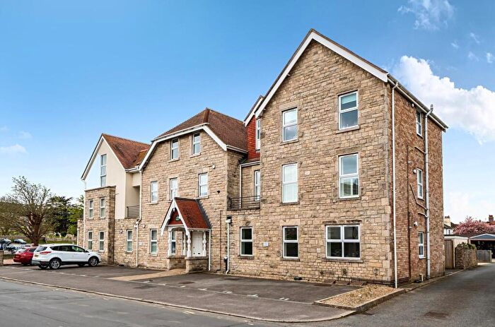 3 Bedroom Flat For Sale In Northbrook Road, Swanage, BH19
