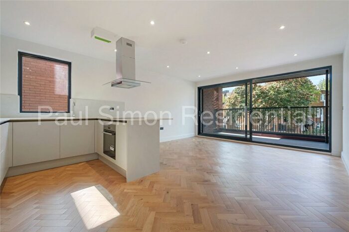 2 Bedroom Property For Sale In Roman Way, Islington, London, N7