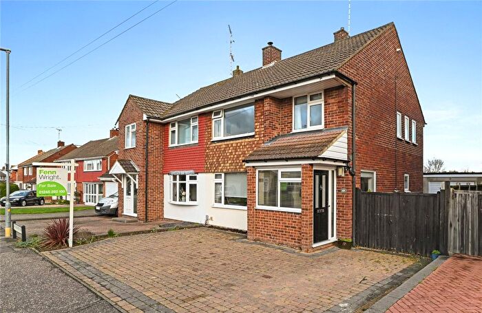 3 Bedroom Semi Detached House For Sale In Ravensbourne Drive, Chelmsford, Essex, CM1