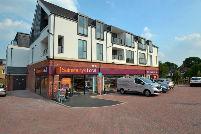 1 Bedroom Flat For Sale In Ealing Road, Northolt, UB5