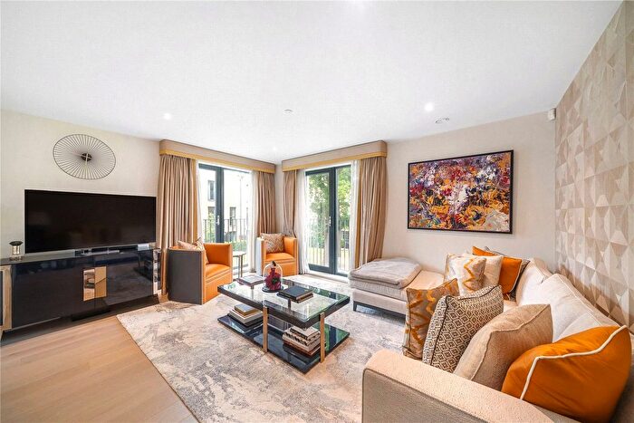 5 Bedroom Detached House To Rent In Beatrice Place, Southfields, London, SW19