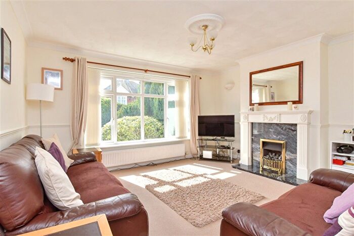3 Bedroom Detached Bungalow For Sale In Downland Road, Woodingdean, Brighton, East Sussex, BN2
