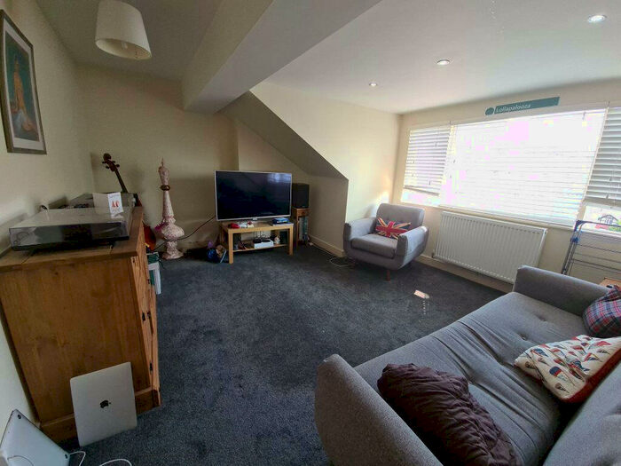 1 Bedroom House To Rent In Hanover Square, Leeds, LS3