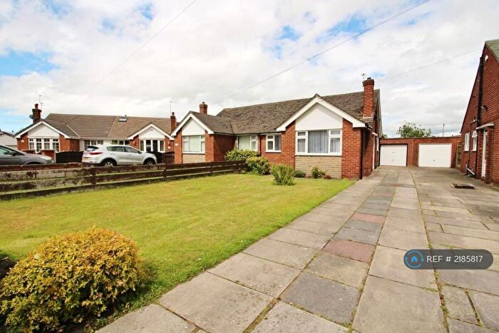 2 Bedroom Bungalow To Rent In Crown Close, Formby, L37