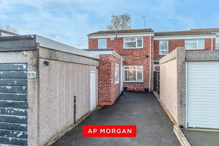 4 Bedroom Detached House For Sale In Treville Close, Winyates East, Redditch, B98