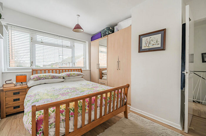 3 Bedroom Terraced House For Sale In Crane Furlong, Highworth, Swindon, SN6