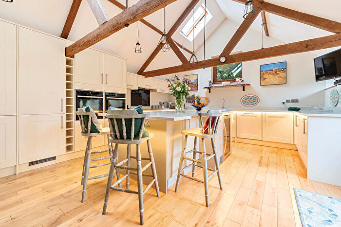 1 Bedroom Maisonette To Rent In Kerves Lane, Horsham, RH13
