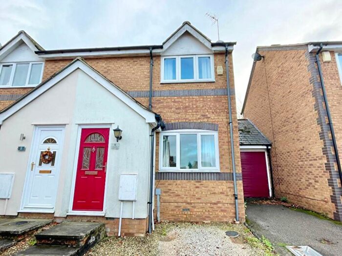2 Bedroom Semi Detached House For Sale In Clouded Yellow Close, Braintree, CM7