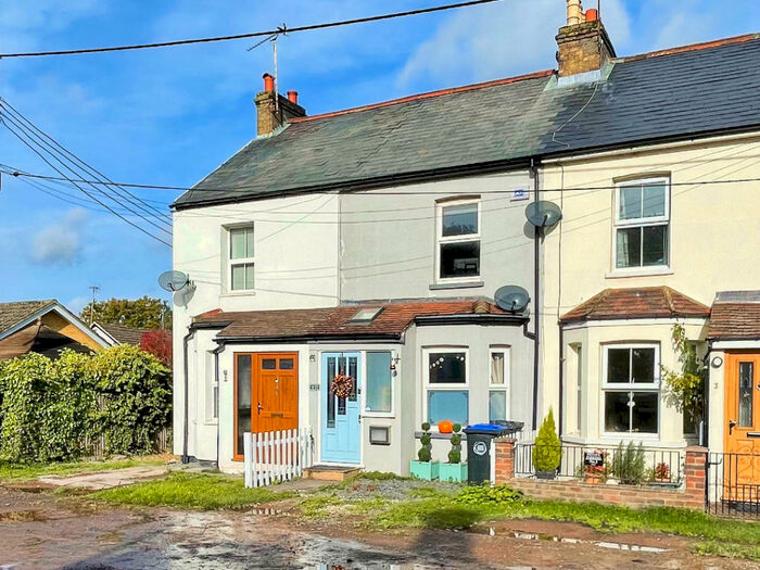 3 Bedroom Terraced House To Rent In Salisbury Terrace, Mytchett, GU16