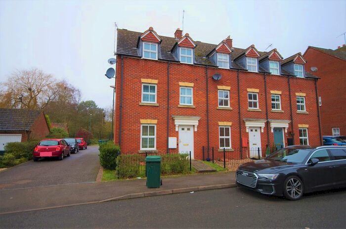 4 Bedroom End Of Terrace House To Rent In Beanfield Avenue, Coventry CV3