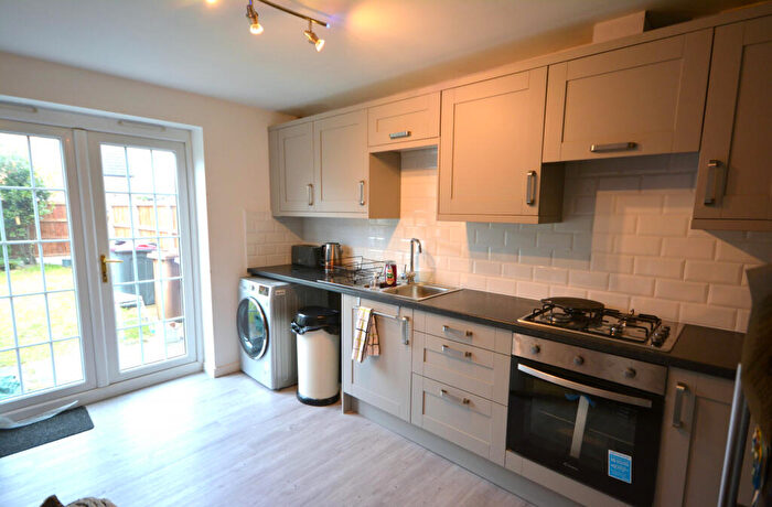 3 Bedroom Semi-Detached House To Rent In Giants Seat Gove, Swinton, M27