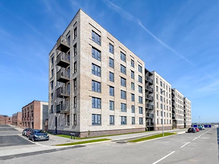 1 Bedroom Apartment For Sale In Runway Avenue, Patchway, Bristol, BS34