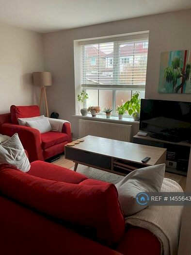 2 Bedroom Flat To Rent In Fountain Mill, Bristol, BS5