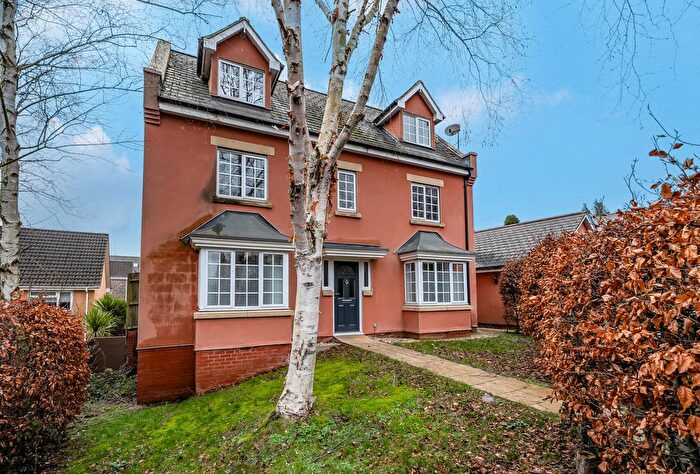 4 Bedroom Detached House For Sale In Theynes Croft, Long Ashton, Bristol, BS41