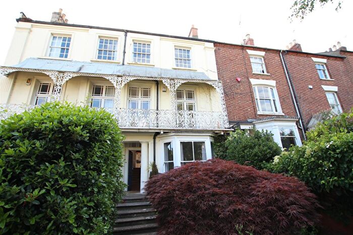 4 Bedroom Terraced House To Rent In Albion Place, Northampton, NN1