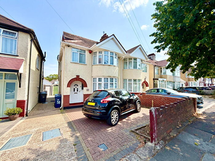 4 Bedroom Semi-Detached House For Sale In Lynton Avenue, Colindale, London, NW9