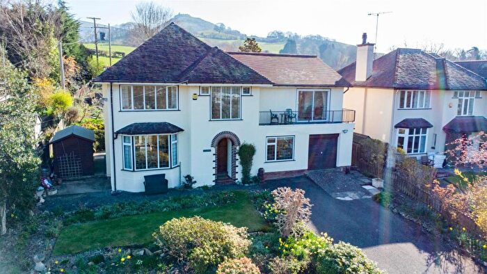 5 Bedroom Detached House For Sale In Tower Road, Llangollen, LL20