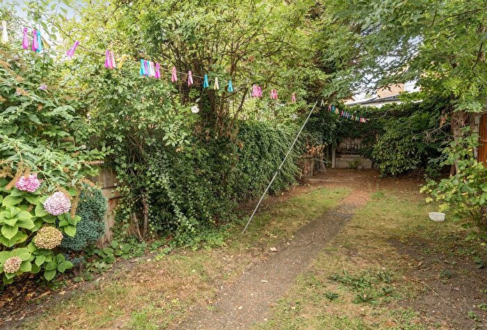 2 Bedroom Terraced House For Sale In Eastfields Road, Mitcham, CR4