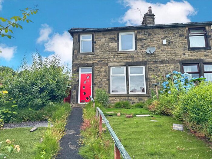 3 Bedroom Semi-Detached House For Sale In Gordon Street, Rawtenstall, Rossendale, BB4