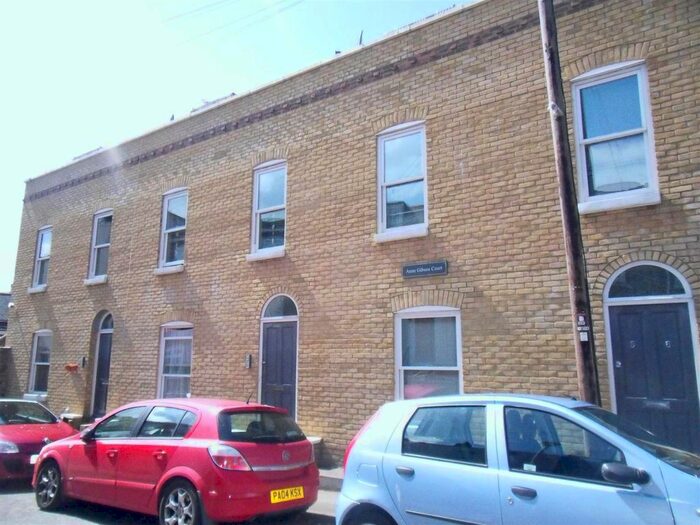 1 Bedroom Flat To Rent In Camden Road, Ramsgate, CT11