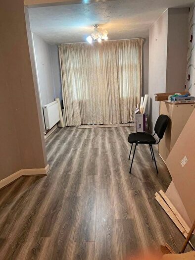 3 Bedroom Terraced House To Rent In Cheveral Avenue, Radford, CV6