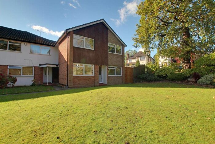 2 Bedroom Semi Detached House To Rent In Cranley Court, Beckenham Grove, Bromley, Kent, BR2