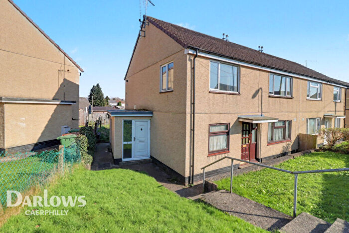 2 Bedroom Flat For Sale In Bevan Close, Caerphilly, CF83
