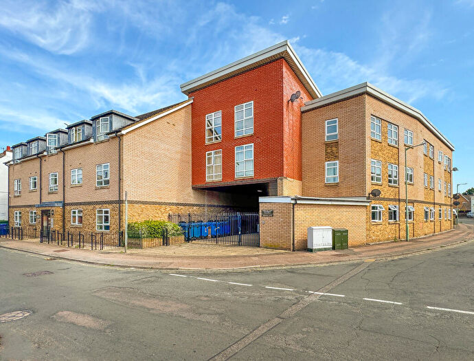 2 Bedroom Apartment For Sale In Flat, Ashbourne Court, All Saints Road, Newmarket, Suffolk, CB8