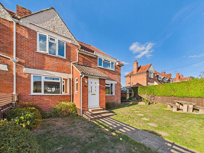 3 Bedroom Semi Detached House For Sale In Stembridge, Kingsbury Episcopi, TA12