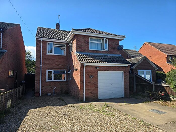 4 Bedroom Detached House For Sale In Station Road North, Belton, NR31