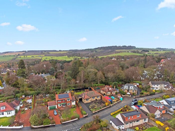 3 Bedroom Detached Bungalow For Sale In Highfield Crescent, Linlithgow, EH49