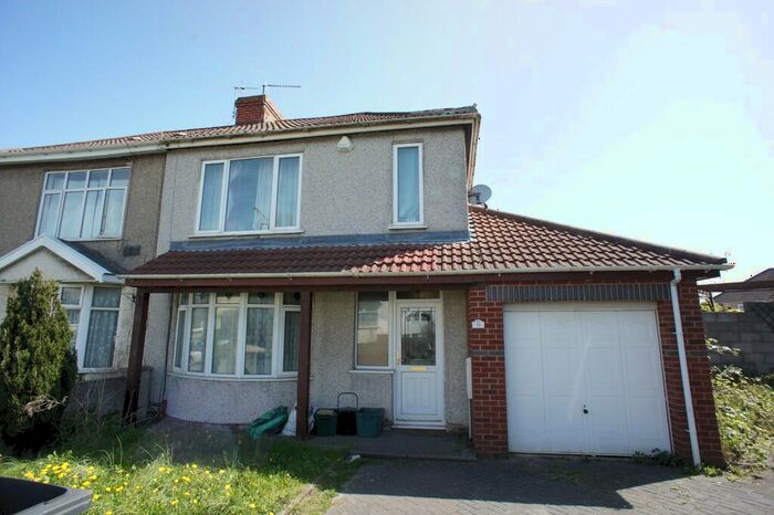 4 Bedroom Semi-Detached House To Rent In Station Road, Filton, Bristol, BS34