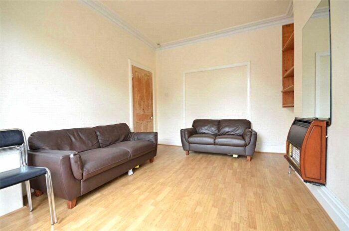 4 Bedroom Terraced House To Rent In Hall Road, Fallowfield, Manchester, M14