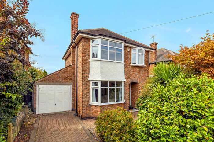 3 Bedroom Detached House To Rent In Beaumont Gardens, West Bridgford, NG2