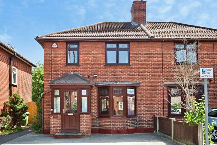 3 Bedroom Semi-Detached House For Sale In Porters Avenue, Dagenham, Essex, RM9