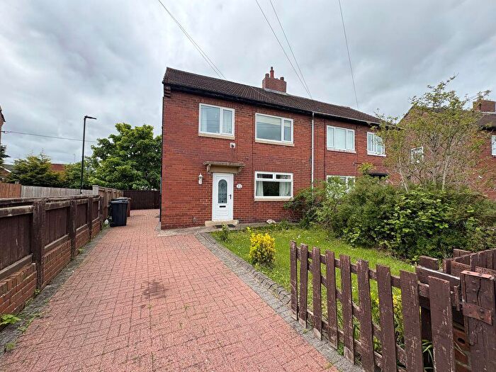 3 Bedroom Semi Detached House To Rent In Mead Crescent, Newcastle Upon Tyne, NE12