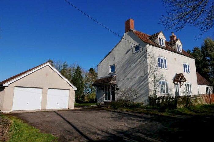 5 Bedroom Cottage For Sale In Bevington Lane, Bevington, Berkeley., GL13