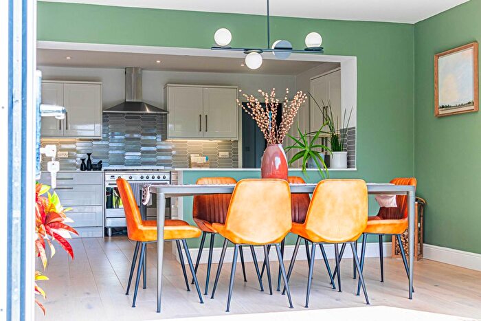 3 Bedroom Semi-Detached House To Rent In Trebellan Drive, Hemel Hempstead, HP2