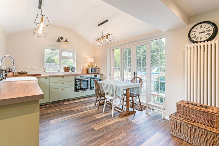 4 Bedroom Detached House To Rent In Oakley Park, Frilford Heath, Abingdon, OX13