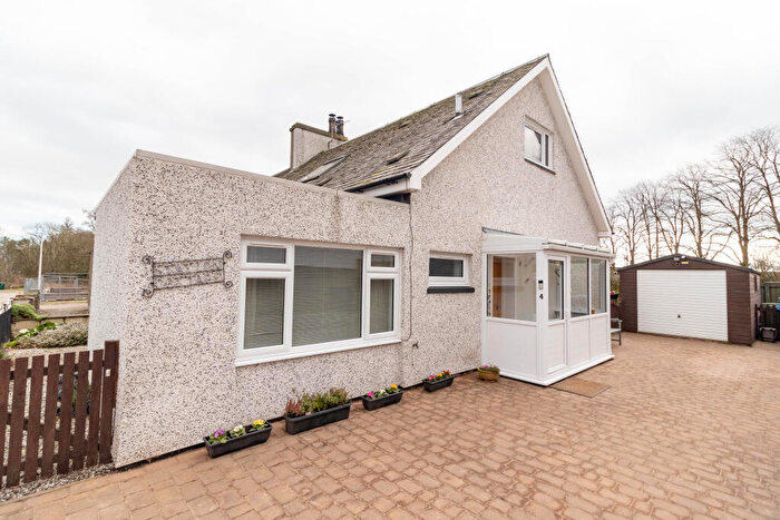 3 Bedroom Semi Detached House For Sale In Hillhead Road, Monikie, Dundee, DD5