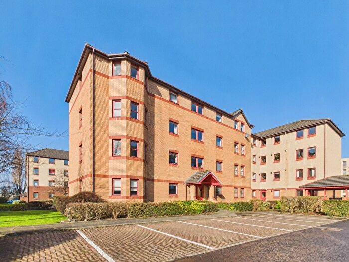 2 Bedroom Flat To Rent In Gylemuir Road, Corstorphine, Edinburgh, EH12