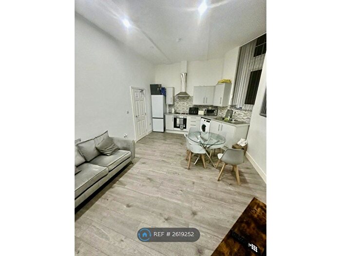 1 Bedroom Flat To Rent In St. Georges Road, Bolton, BL1