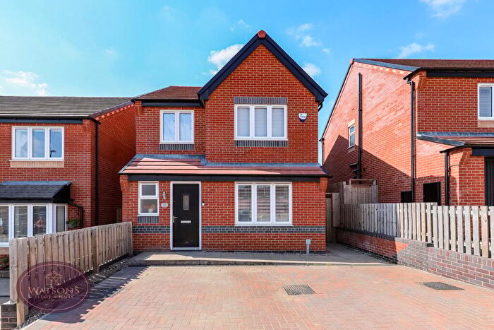 4 Bedroom Detached House For Sale In Acorn Avenue, Giltbrook, Nottingham, NG16
